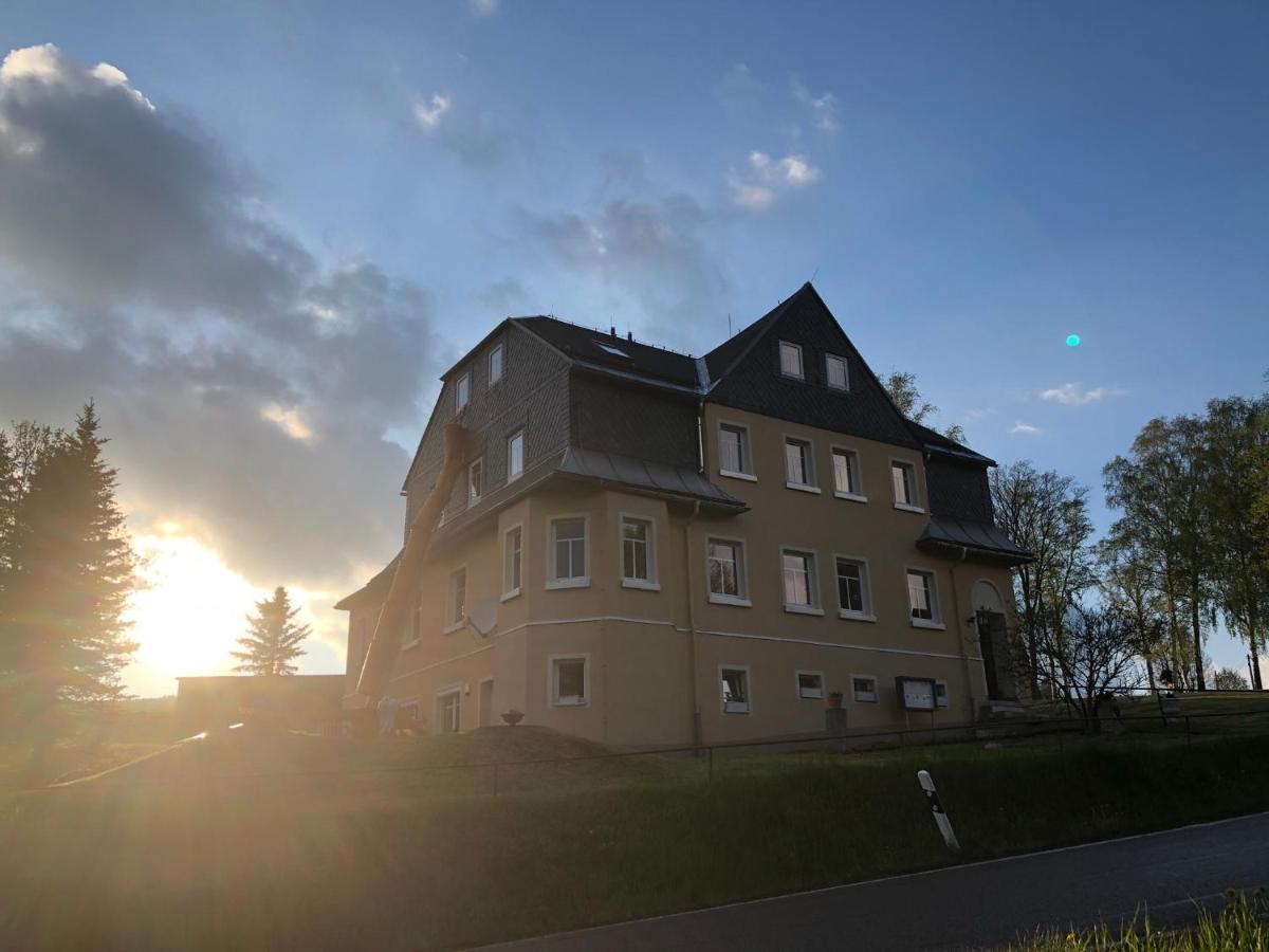 Villa Hainberg - attraktive FeWo im Erzgebirge für Hundefreunde Rauschenbach Exterior foto
